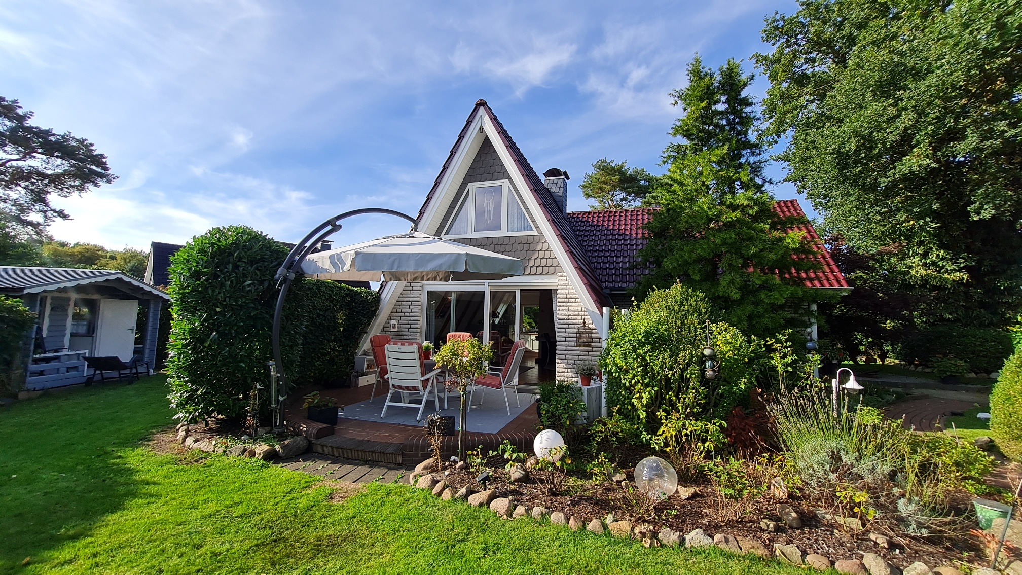 Ferienhaus mit gepflegtem Garten am Bernsteinsee