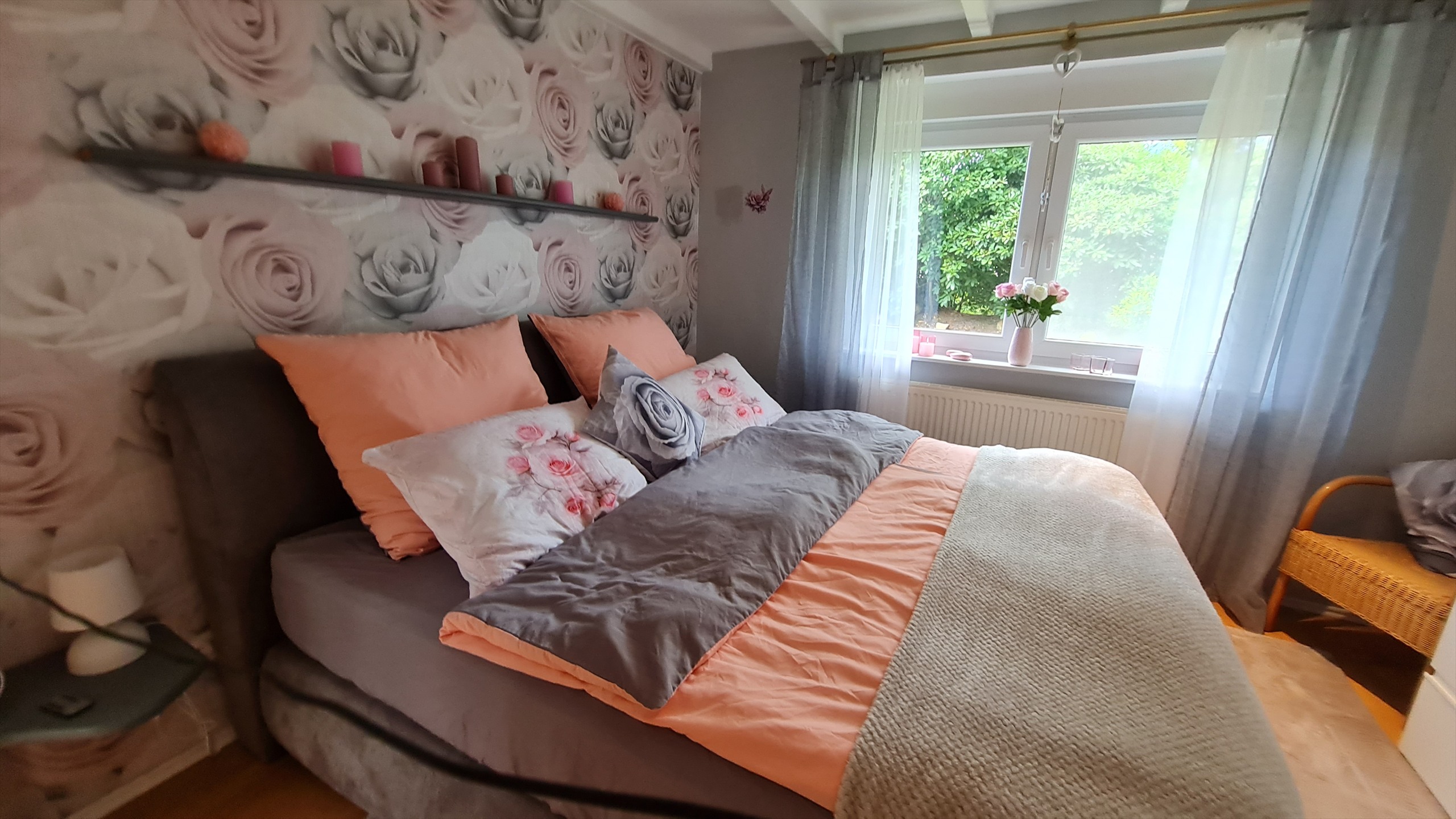 Helles Doppelzimmer im Ferienhaus